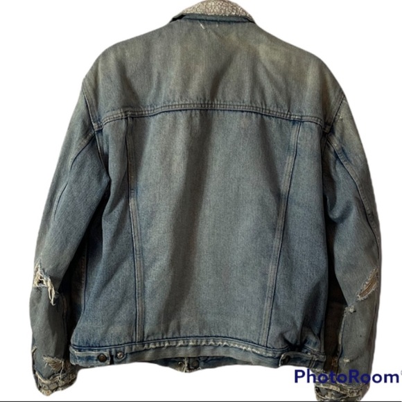 🔴SOLD🔴Levi’s 1980s Sherpa DESTROYED Trucker Jacket Size Large - Picture 2 of 11